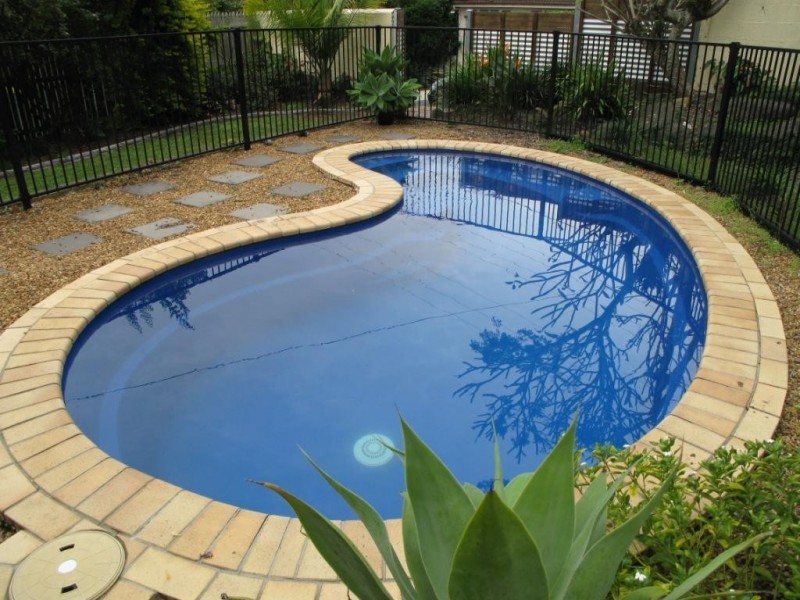 8 BALMORE STREET, Indooroopilly QLD 4068