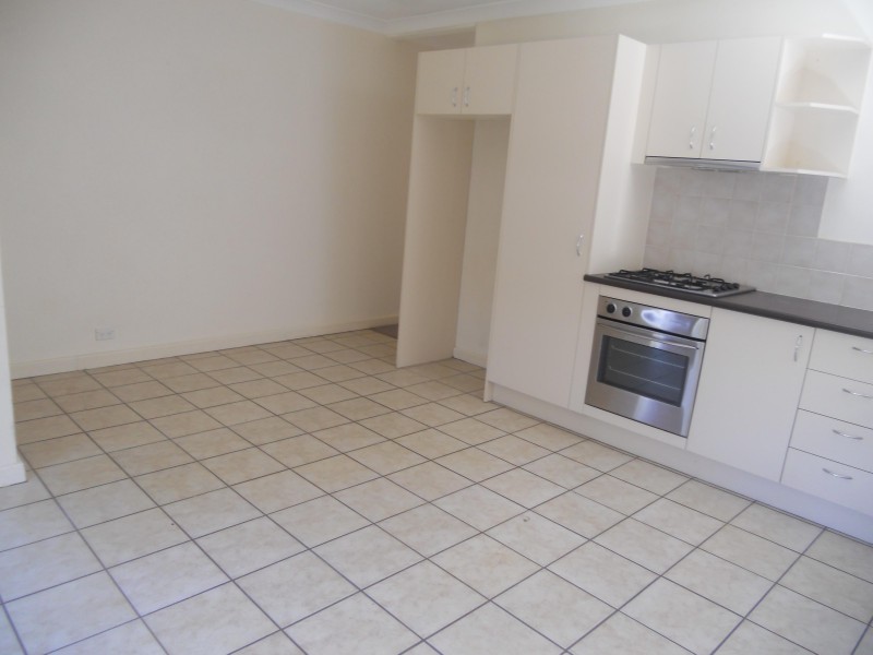 2/40 BAYLISS STREET, Toowong QLD 4066