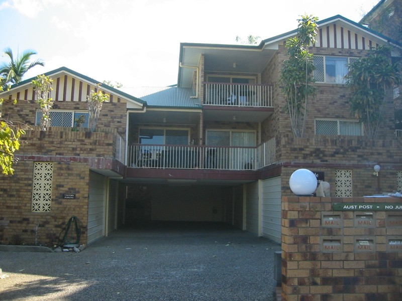 2/73 BEATRICE STREET, Taringa QLD 4068