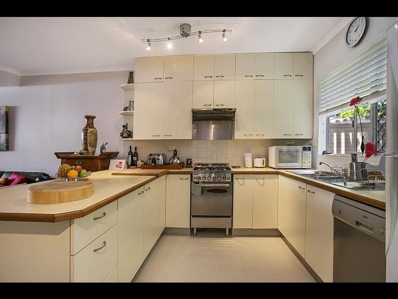 4/47 BENT STREET, Toowong QLD 4066