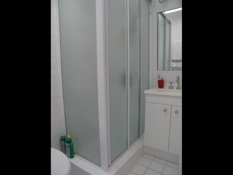 4/47 BENT STREET, Toowong QLD 4066