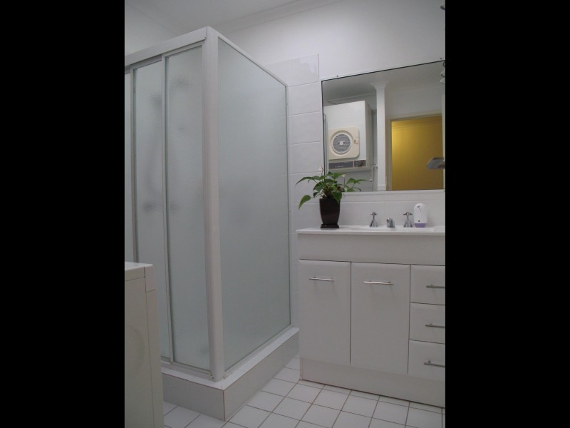 4/47 BENT STREET, Toowong QLD 4066