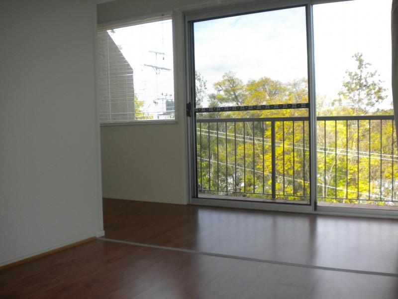 2/47 BENT ST, Toowong QLD 4066