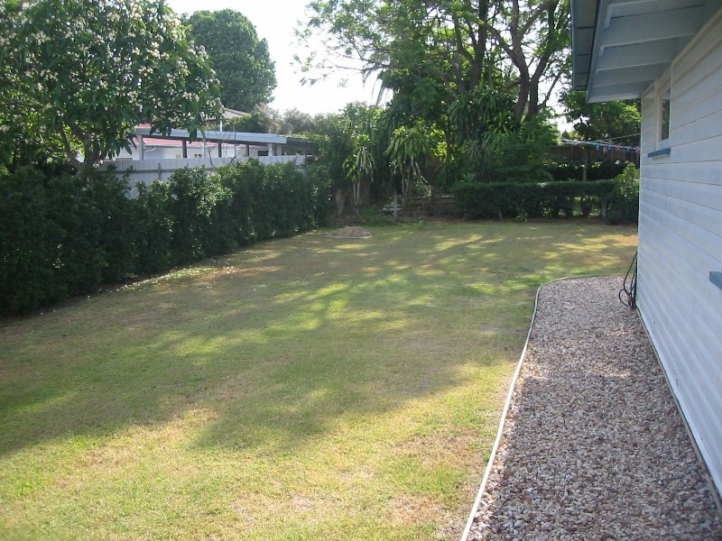 2/185 BLUNDER ROAD, Durack QLD 4077