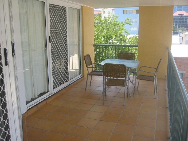 22/128 BOWEN STREET, Spring Hill QLD 4000