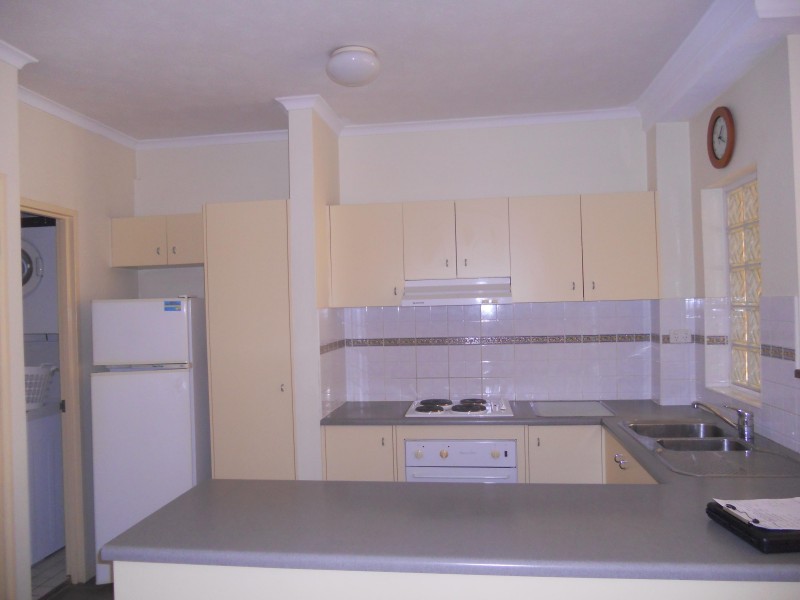 4/128 BOWEN STREET, Spring Hill QLD 4000