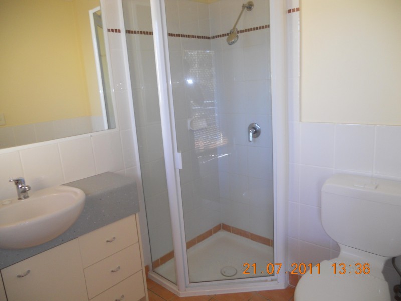 2/24 BRISBANE STREET, St Lucia QLD 4067