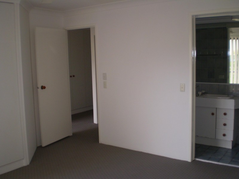 4/20 BRISBANE STREET, St Lucia QLD 4067