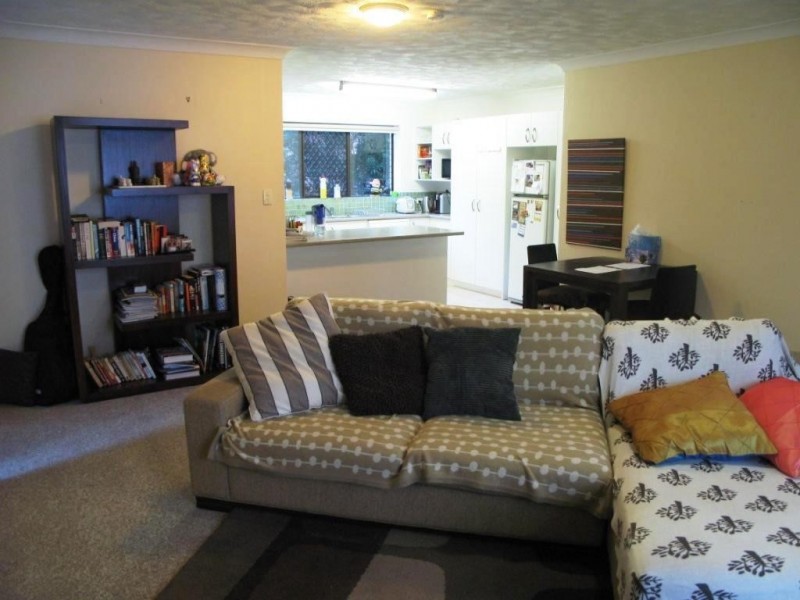 1/8 BRYCE STREET, St Lucia QLD 4067