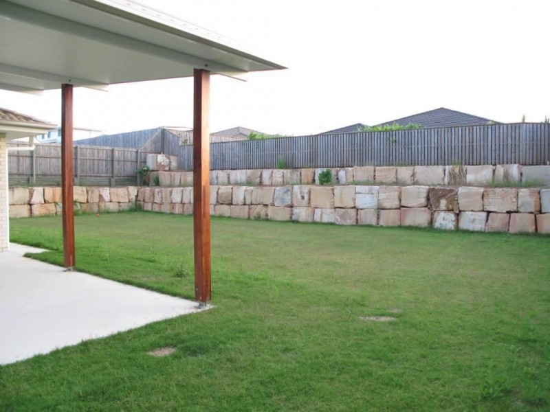 3 BUNYA STREET, Moggill QLD 4070