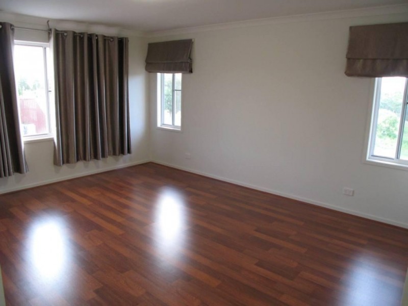 3 BUNYA STREET, Moggill QLD 4070