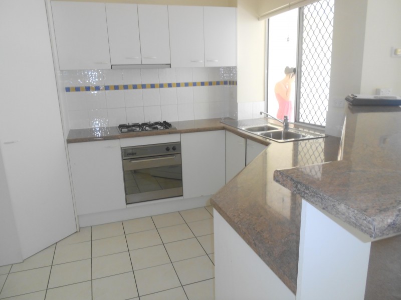 3/32 CADELL STREET, Toowong QLD 4066