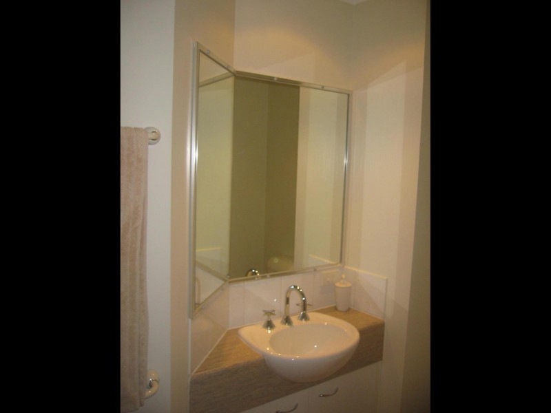 11/27 CAMPBELL STREET, Toowong QLD 4066