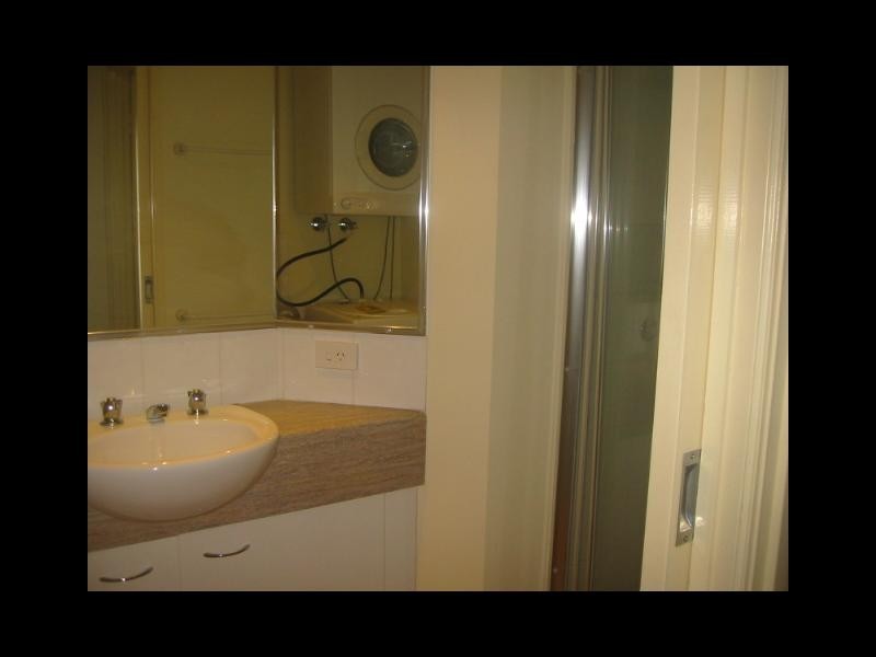 6/27 CAMPBELL ST, Toowong QLD 4066