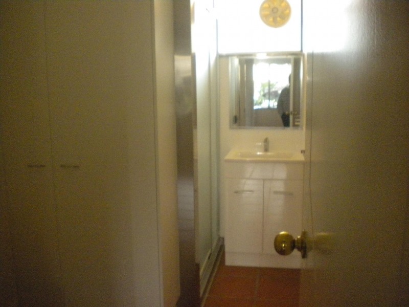 3D/240 CARMODY RD, St Lucia QLD 4067
