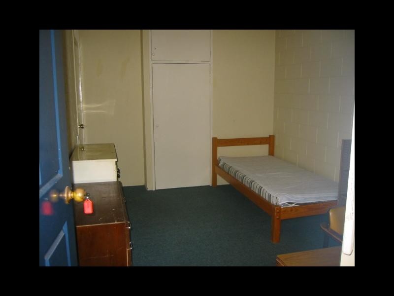 240 CARMODY RD, St Lucia QLD 4067