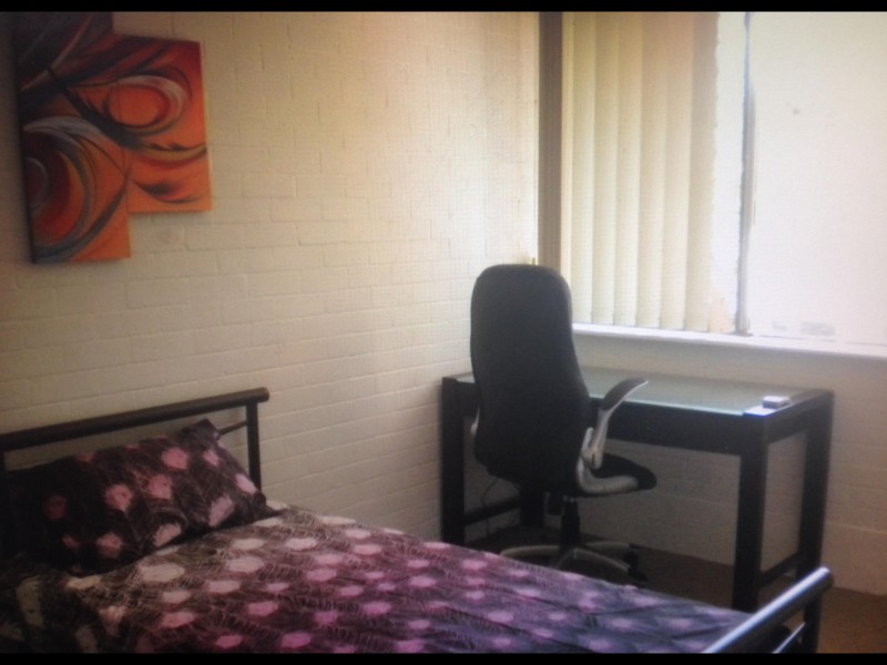 3C/240 CARMODY ROAD, St Lucia QLD 4067