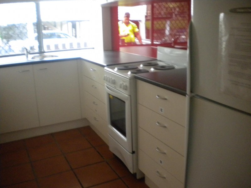 4C/240 CARMODY RD, St Lucia QLD 4067