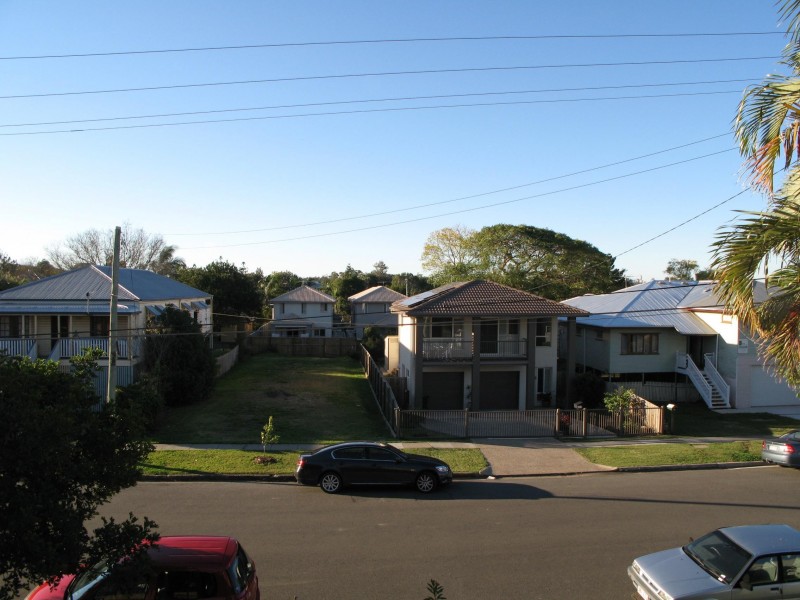 8/3 CENTRAL AVENUE, Sherwood QLD 4075