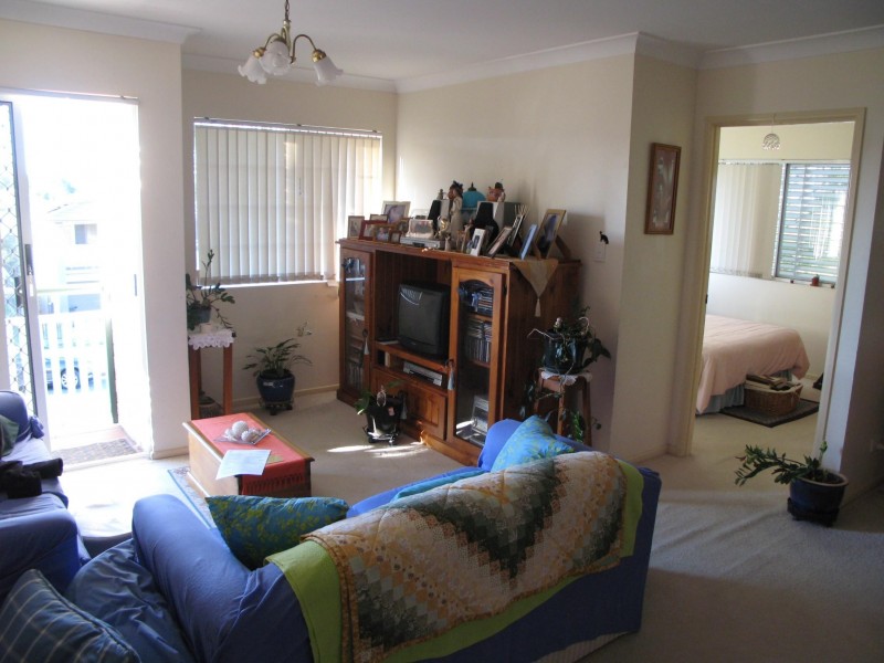 8/3 CENTRAL AVENUE, Sherwood QLD 4075