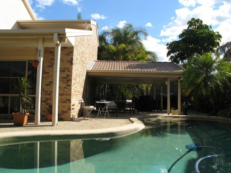 Sinnamon Park QLD 4073