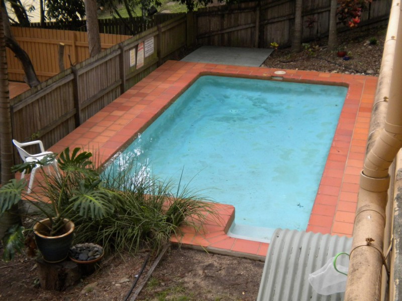 6/15 CLARENCE RD, Indooroopilly QLD 4068