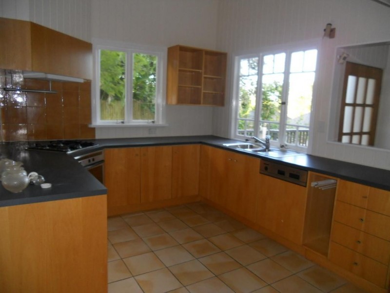 99 COOPERS CAMP ROAD, Bardon QLD 4065