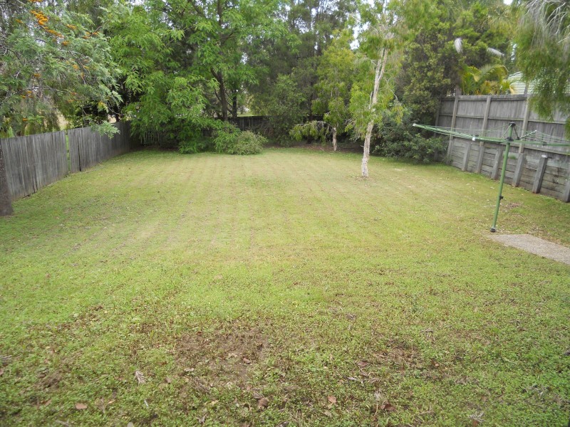 27 CRESWICK PLACE, Bellbowrie QLD 4070
