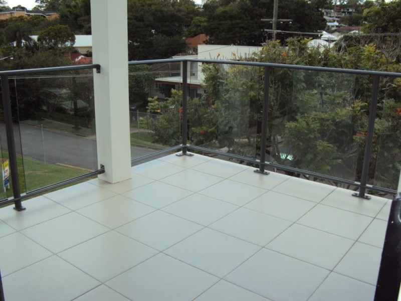 4/38-40 DEPPER ST, St Lucia QLD 4067