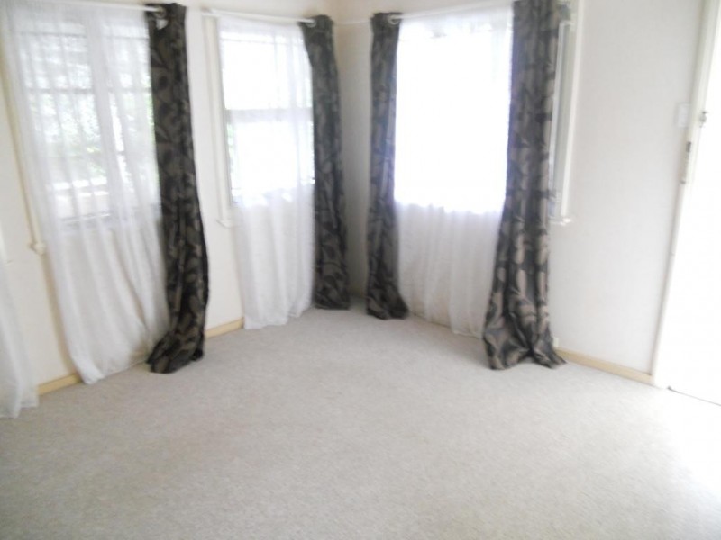 91 DEWAR TCE, Sherwood QLD 4075