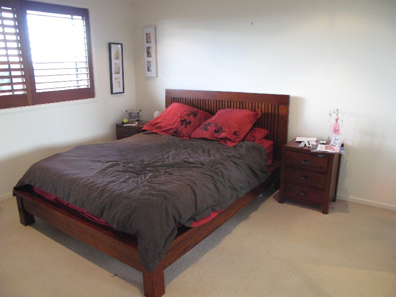 Greenslopes QLD 4120