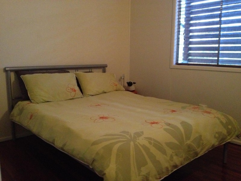 37 DUMBARTON DRIVE, Kenmore QLD 4069