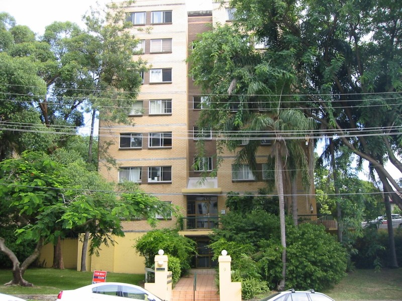 16/9 DUNMORE TCE, Auchenflower QLD 4066