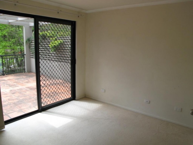 5/29 DURHAM STREET, St Lucia QLD 4067