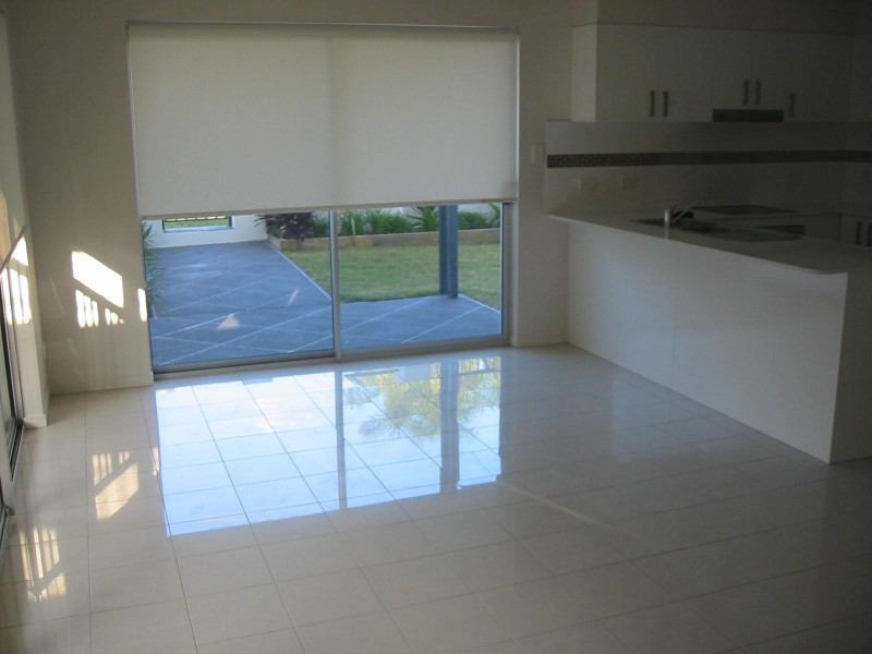 1/69 DURHAM STREET, St Lucia QLD 4067