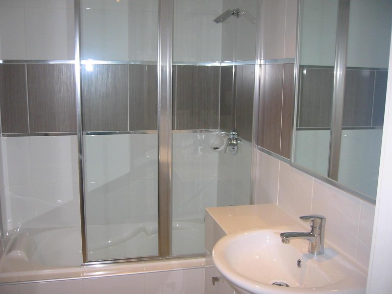 1/69 DURHAM STREET, St Lucia QLD 4067