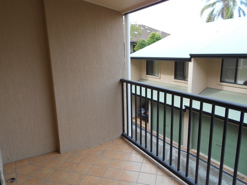3/50 DURHAM  STREET, St Lucia QLD 4067