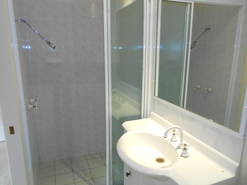 3/50 DURHAM  STREET, St Lucia QLD 4067