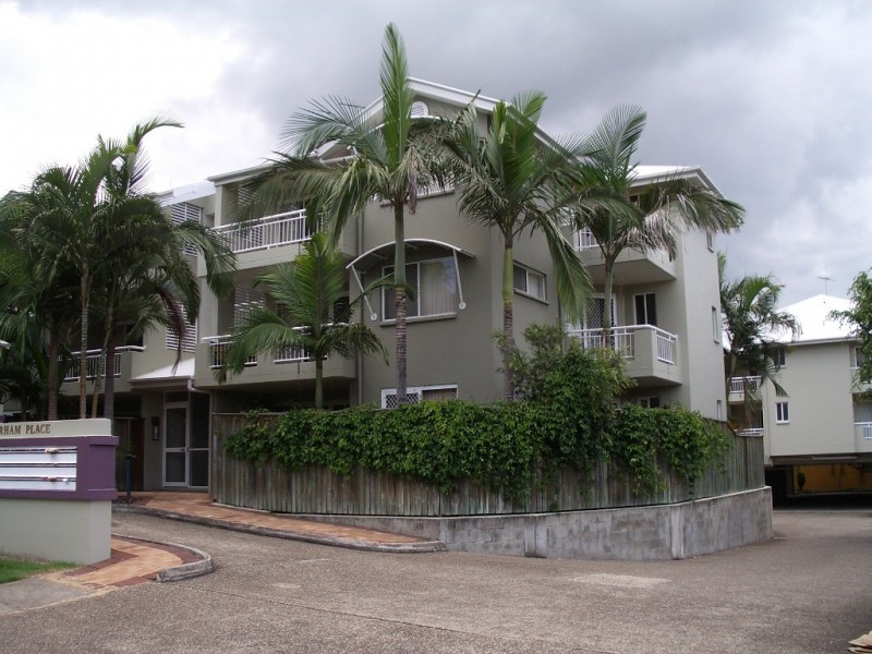 22/9 DURHAM ST, St Lucia QLD 4067