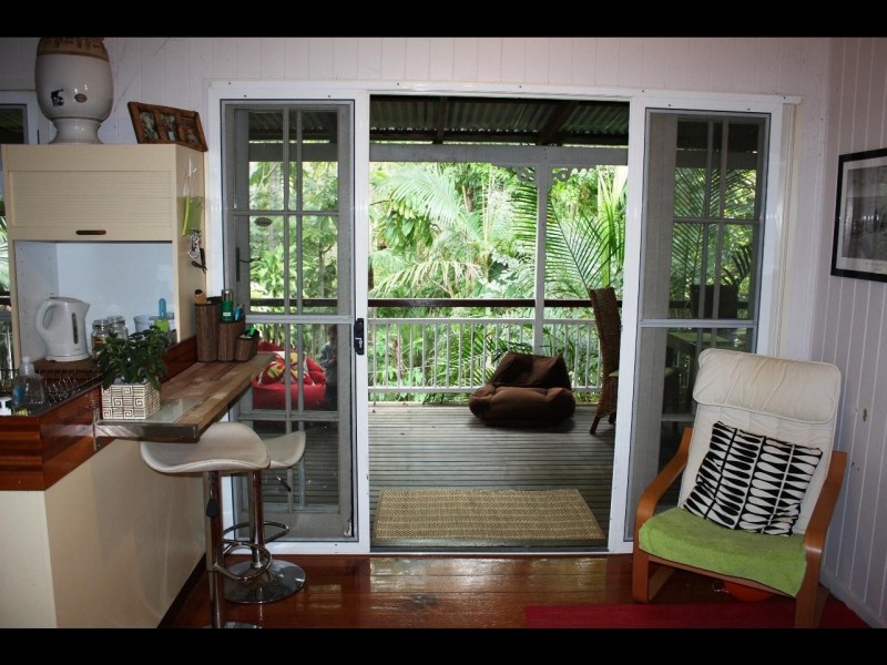 18 ETON STREET, Toowong QLD 4066