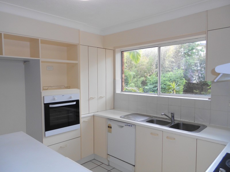 4/33 FREDERICK ST, Taringa QLD 4068