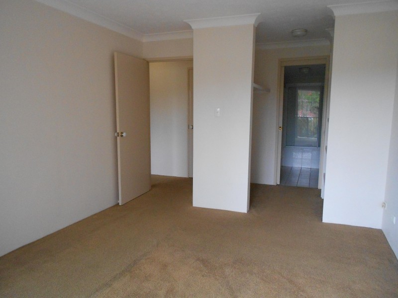 4/33 FREDERICK ST, Taringa QLD 4068