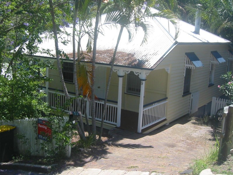 9 GLAMORGAN ST, Paddington QLD 4064