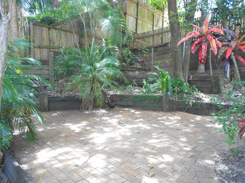 9 GLAMORGAN ST, Paddington QLD 4064