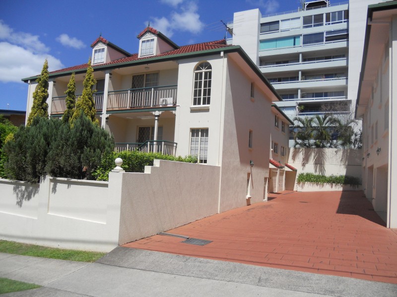 7/9 GLEN ROAD, Toowong QLD 4066