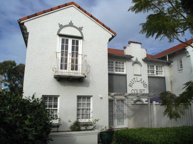 2/183 GREGORY TERRACE, Spring Hill QLD 4000