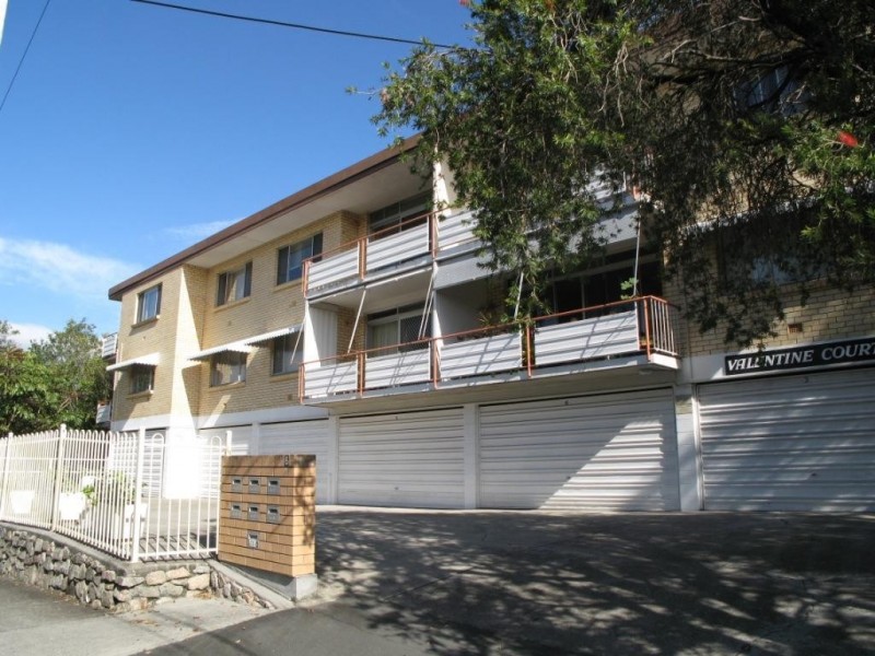 2/6 GREGORY, Toowong QLD 4066