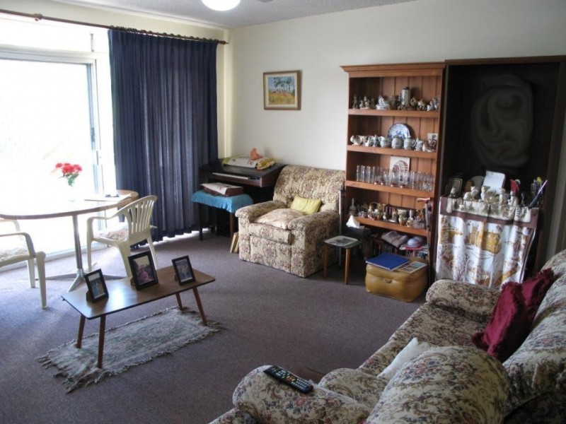 2/6 GREGORY, Toowong QLD 4066