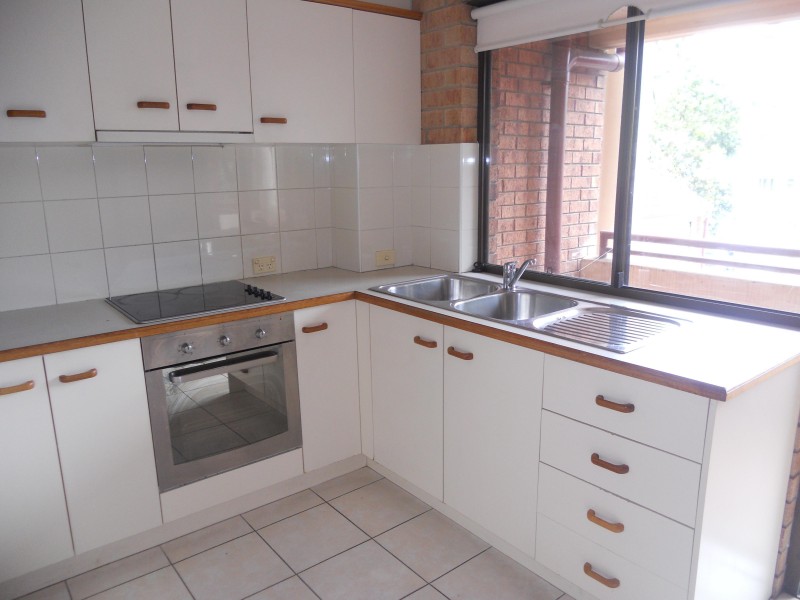 1/17 GRIMES STREET, Auchenflower QLD 4066