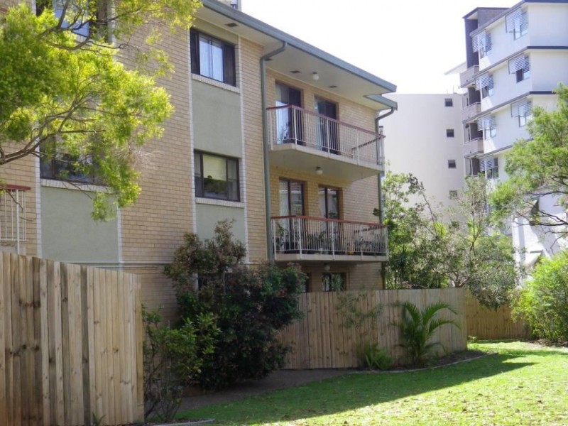 10/5 GROSVENOR ROAD, Indooroopilly QLD 4068